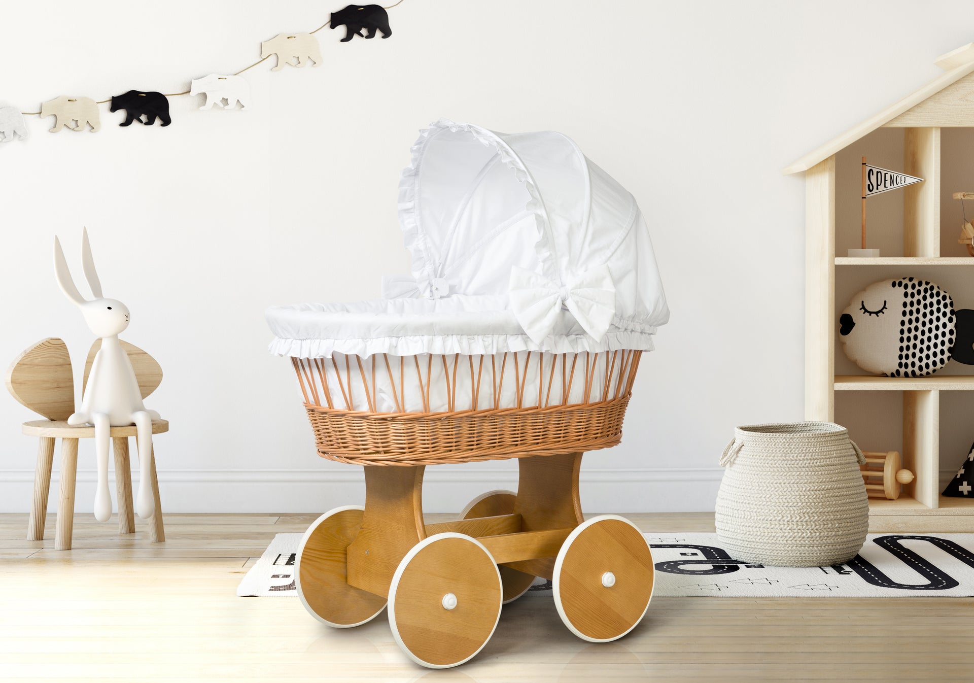 Couffin en osier avec roulettes – Naturel